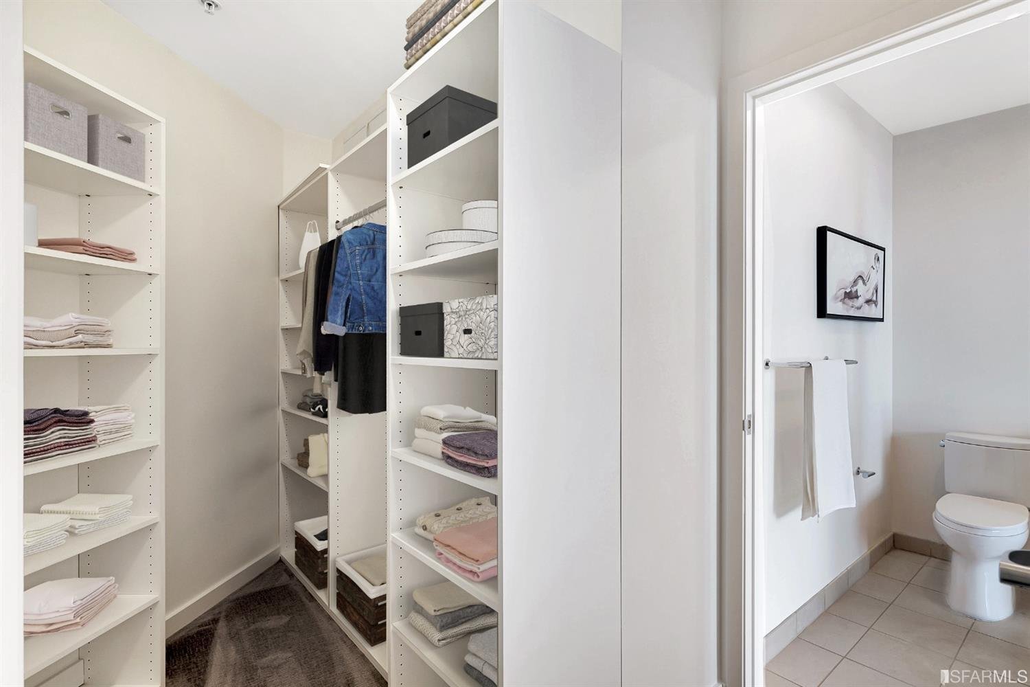 Renovated Park Terrace: 2 bedroom corner home with wrap-around balcony