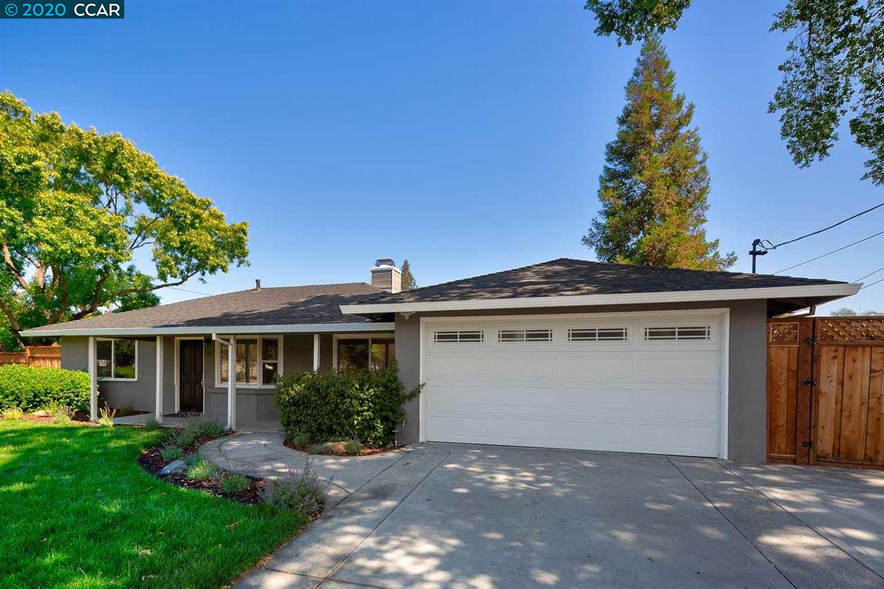 15 Cleopatra Drive