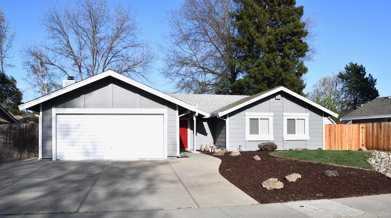 7429 Durfee Way