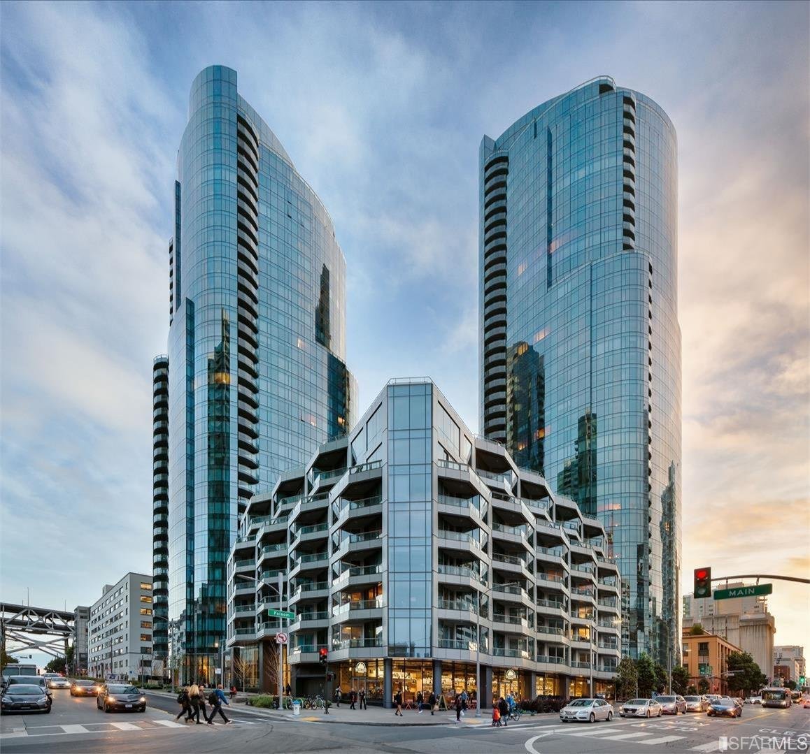 318 Main Street #7K