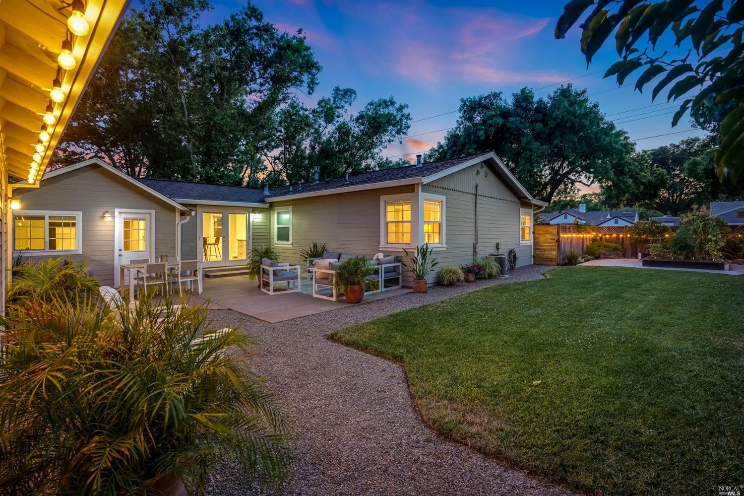 Hartson, Napa