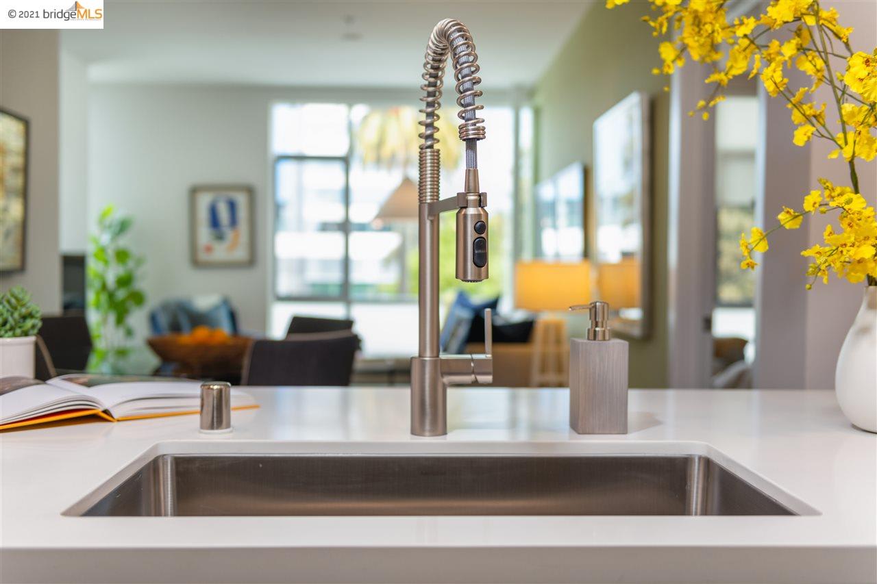 901 Jefferson St, Unit 416  Oakland, CA 94607