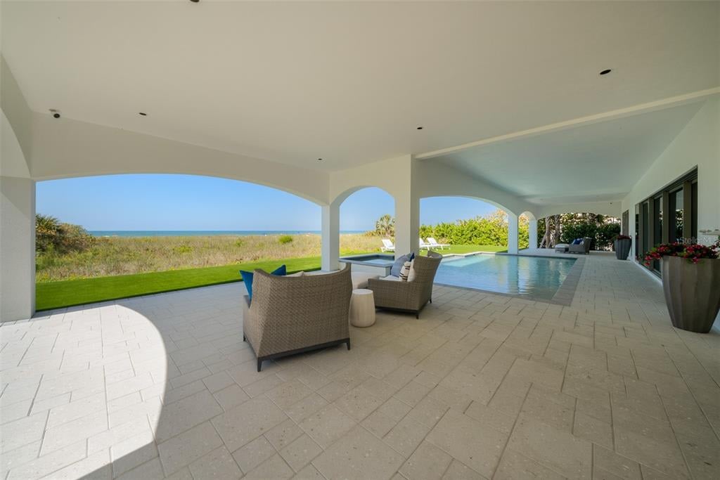 100 Beach Ave, Anna Maria