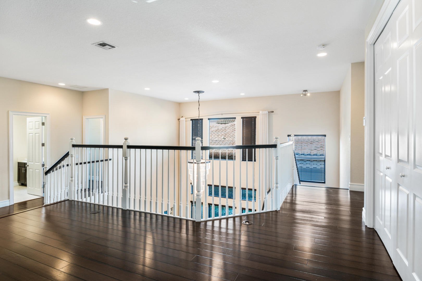 8724 Lewis River Rd