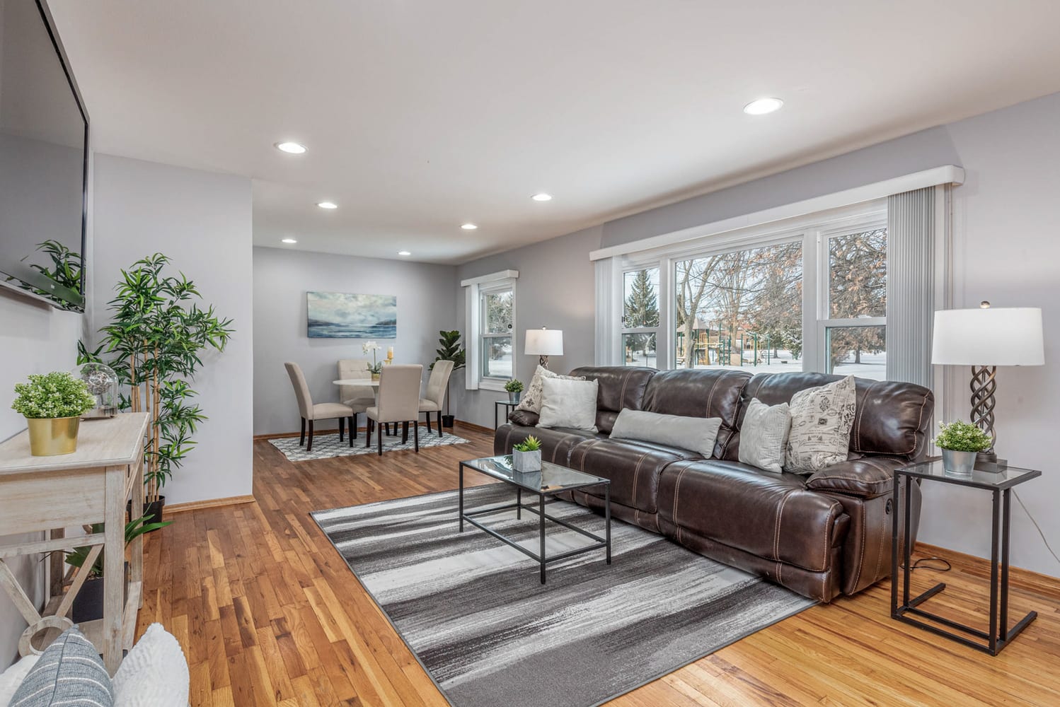 295 Glendale Ln 