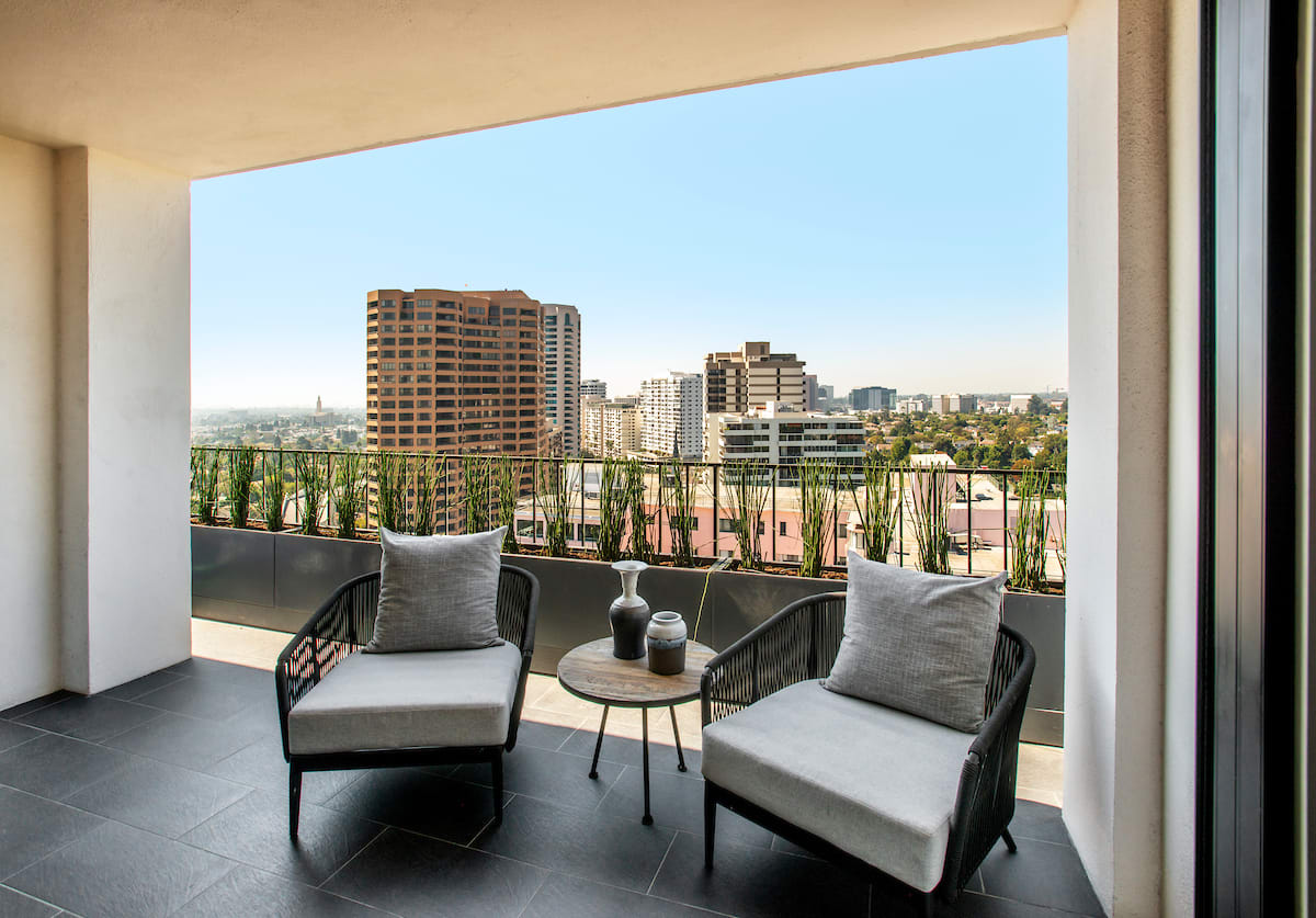 10375 Wilshire Blvd #14AC