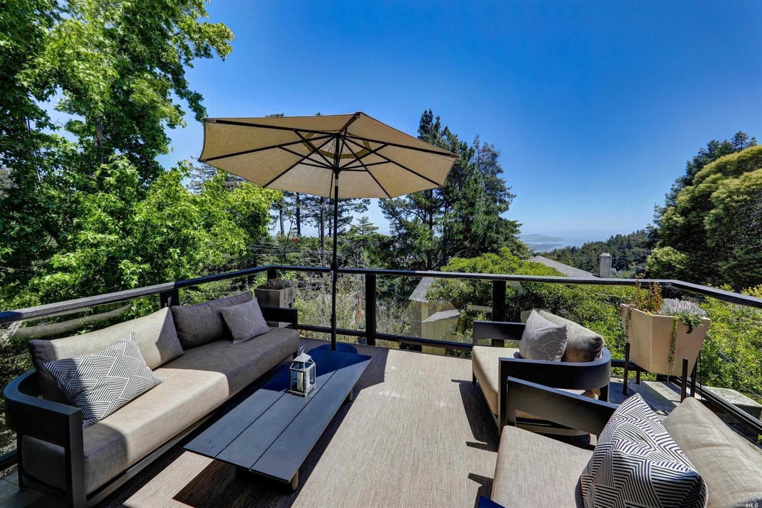 Enchanting Craftsman Retreat