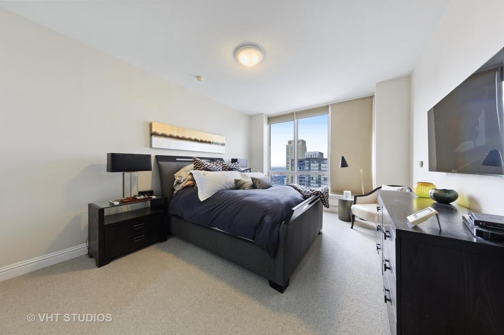 55 E Erie St #4401