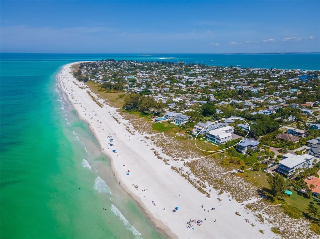 100 Beach Ave, Anna Maria