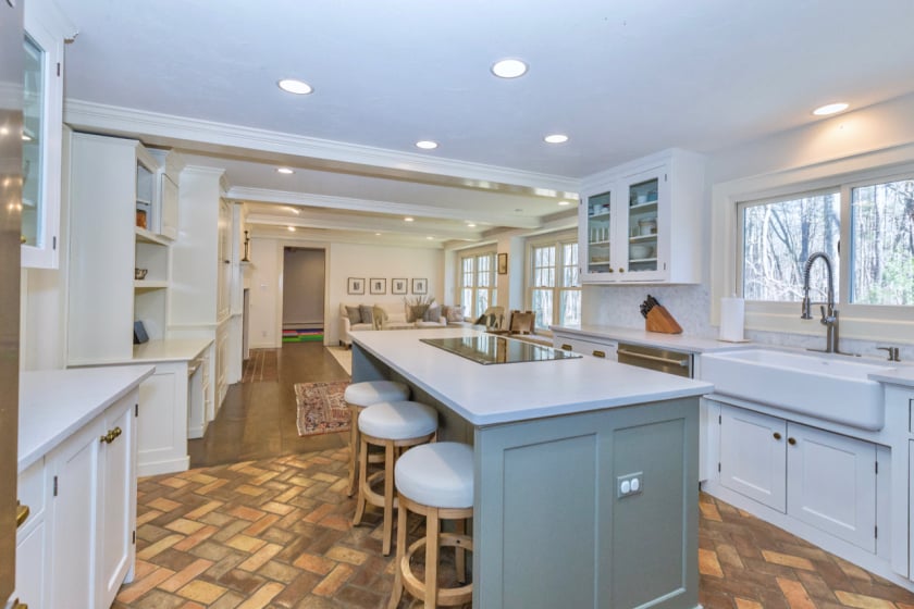 750 Strawberry Hill Rd