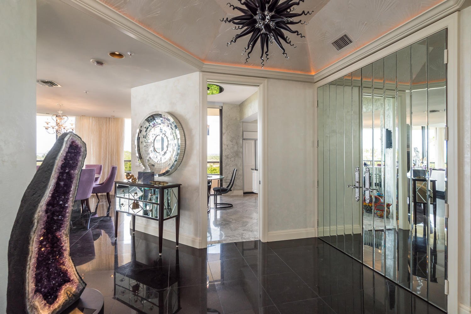 435 L Ambiance Dr, #L407