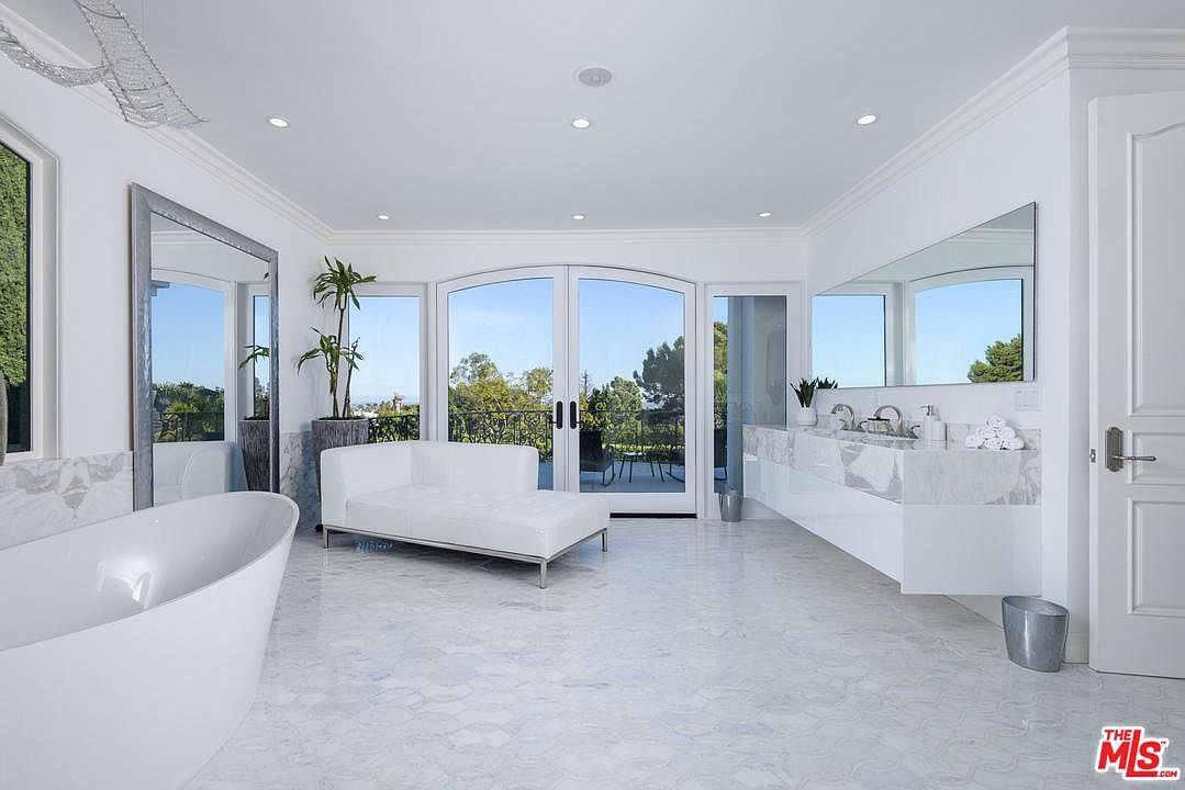 Palazzo Paradise