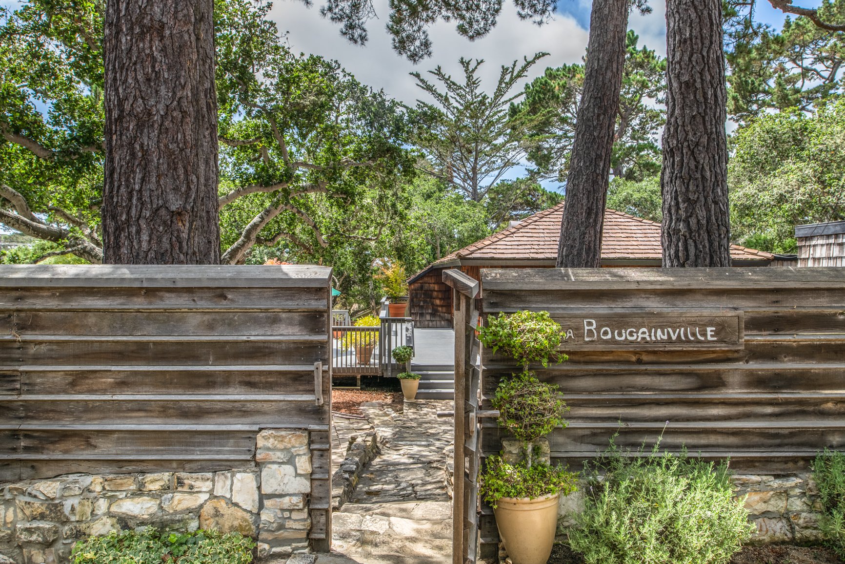 Casa Bougainville