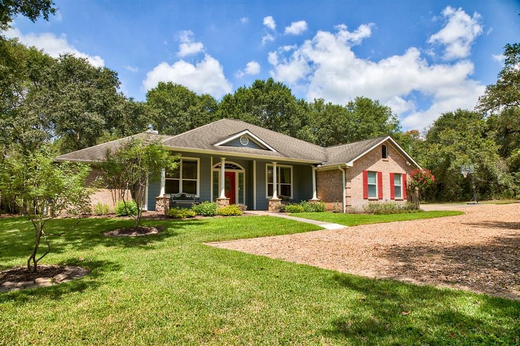 610 Post Oak Road Bellville, Tx 77418