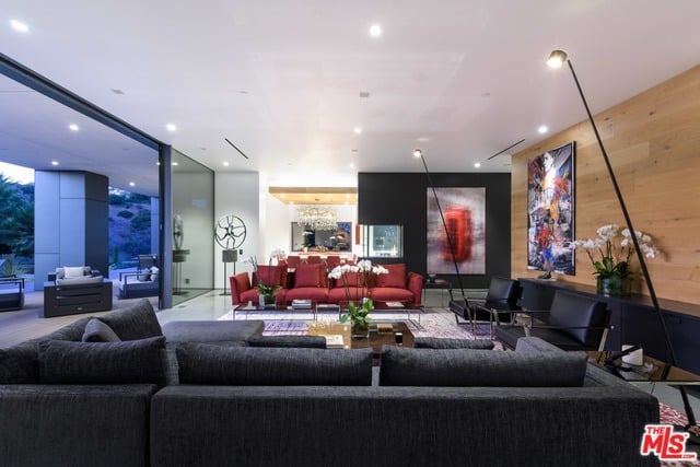 Oasis House