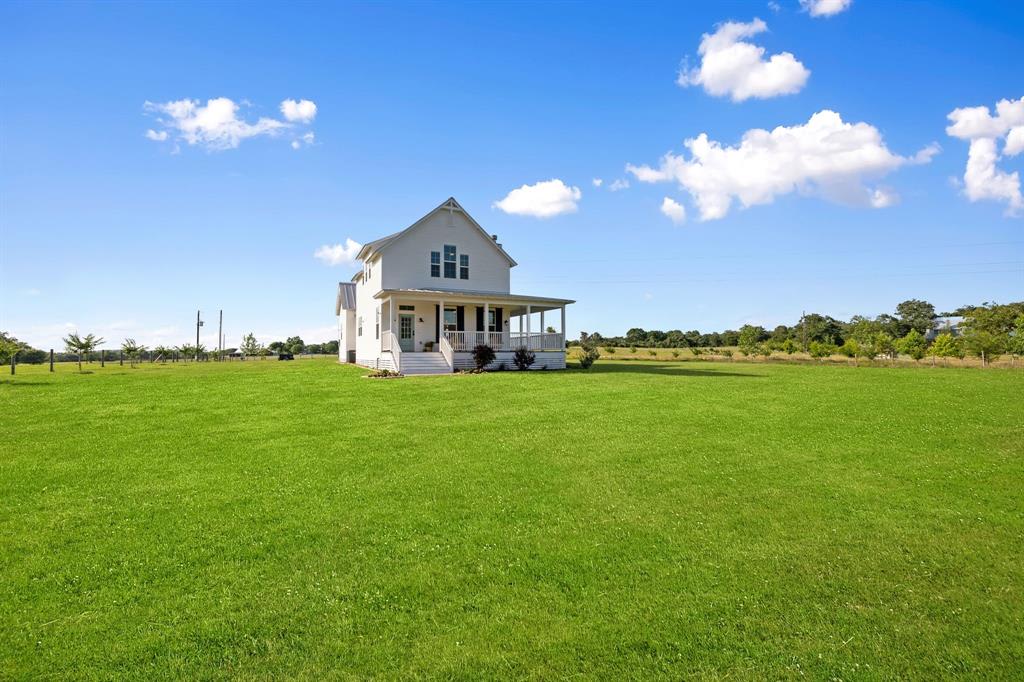 1420 S Berlin Rd Brenham, Tx 77833