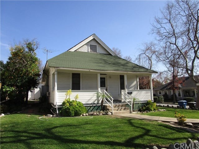 Character Plantation Style Home in Monorovia
