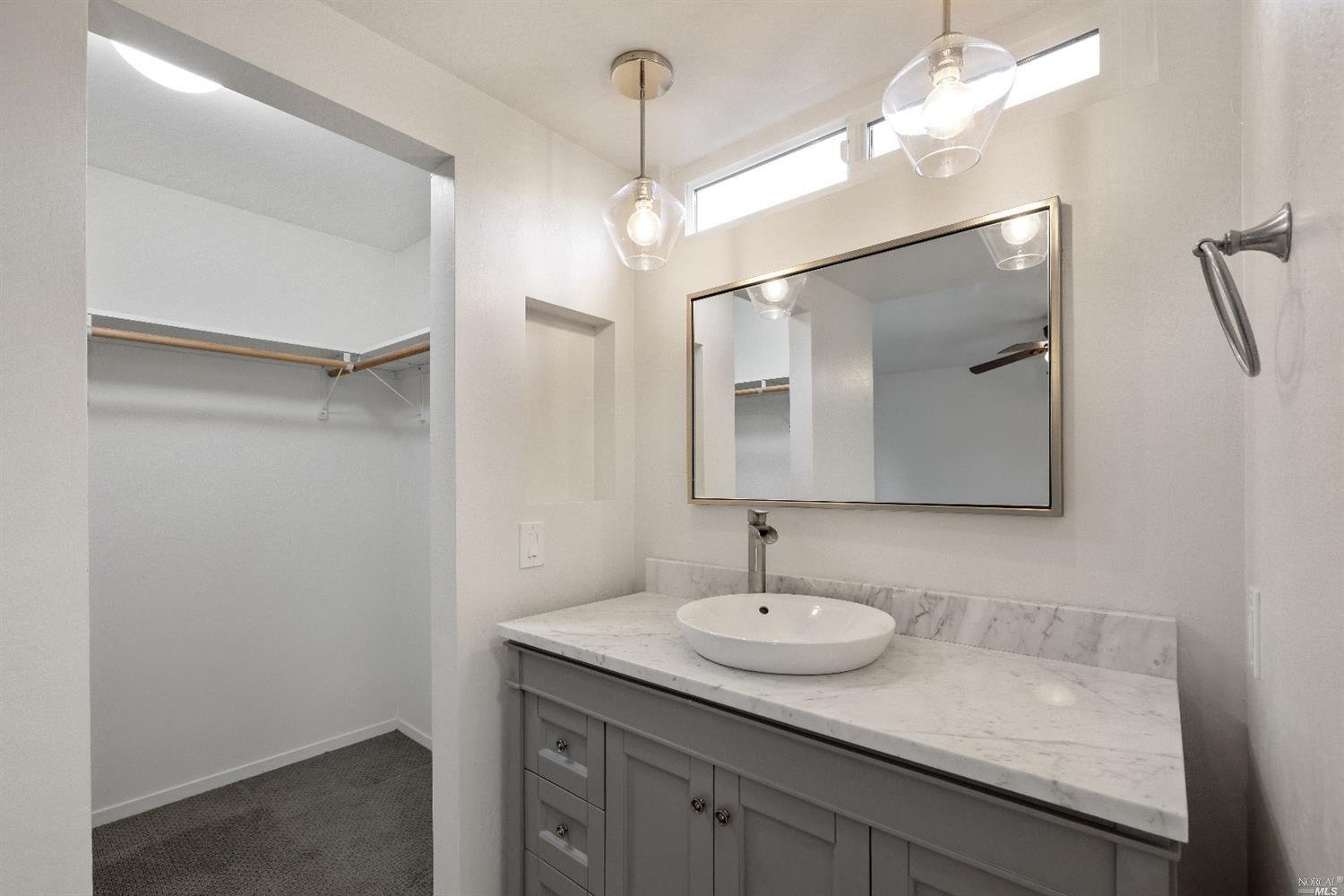 1114 Sonoma Glen Cir