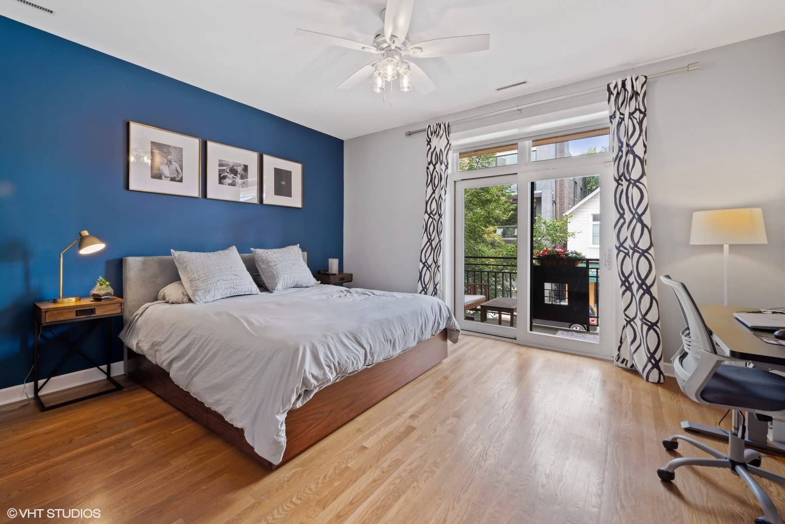 2107 W Belmont 2B