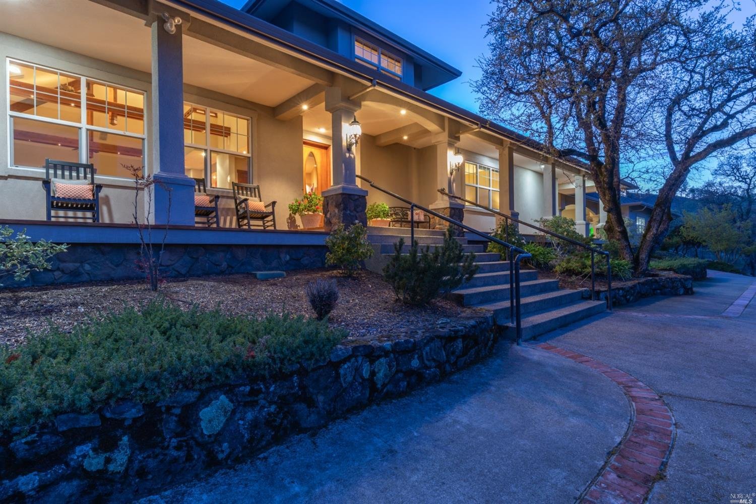 17155 Black Oak Hill Dr