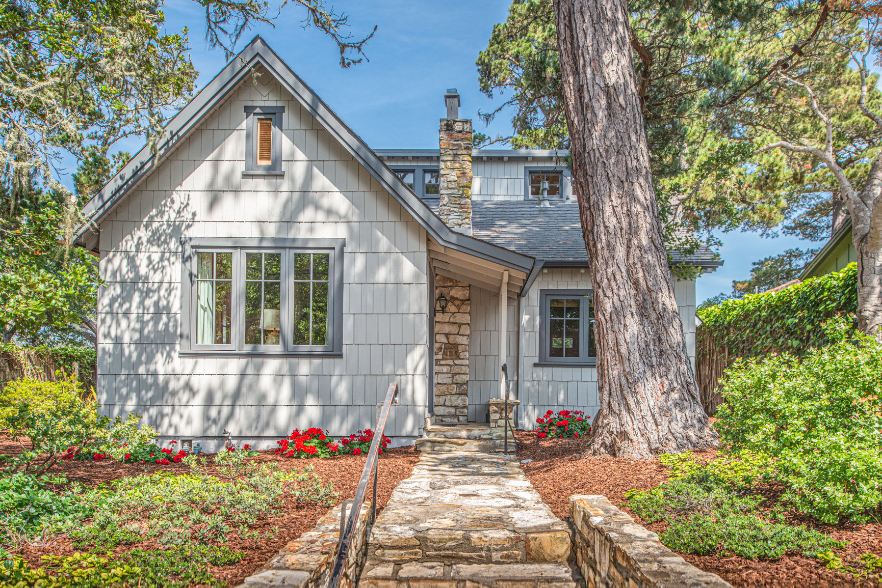 Charming Carmel Cottage
