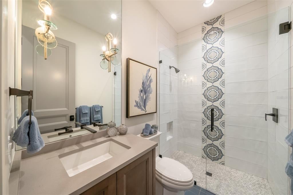 100 Beach Ave, Anna Maria