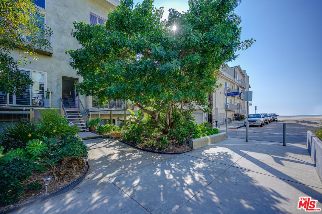 20 Ironsides St 