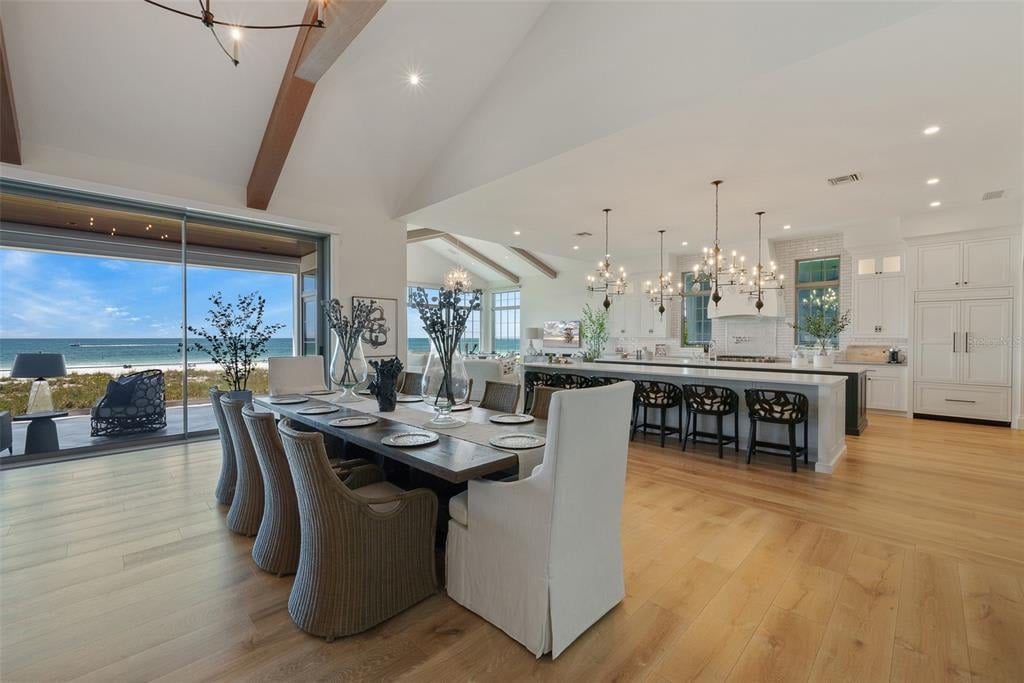 100 Beach Ave, Anna Maria