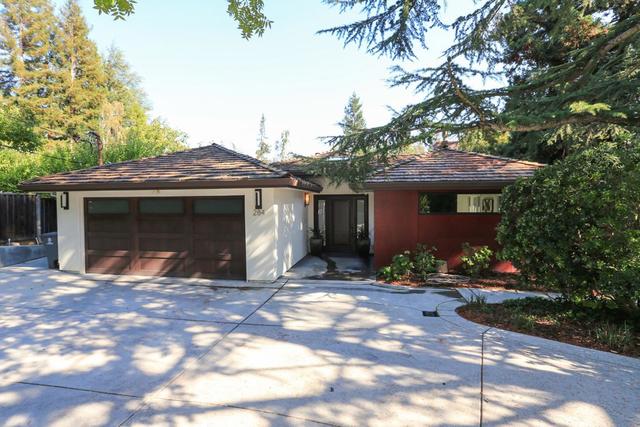 284 Quinnhill Road