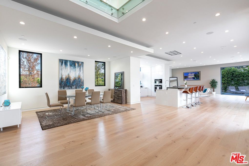 Pristine Retreat