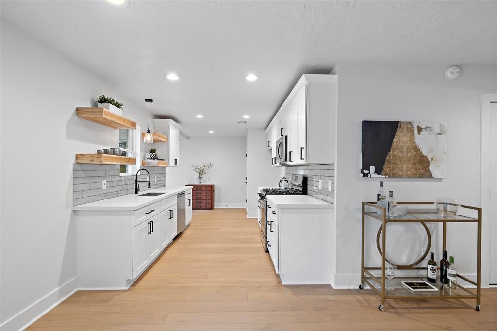 6007 Ettrick Dr.