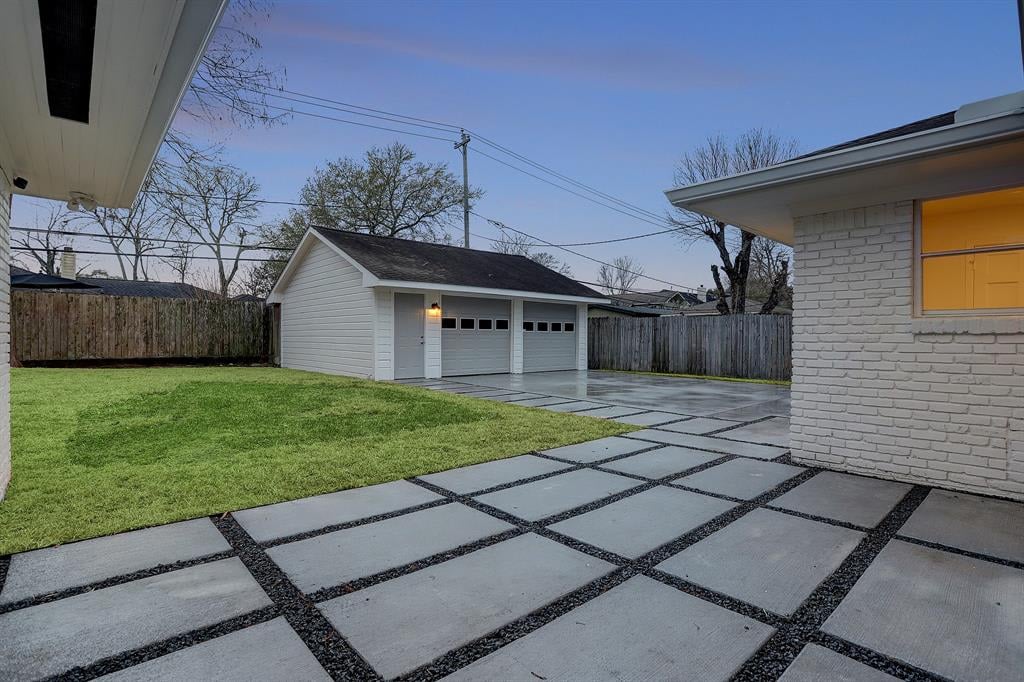 4319 Sarong Dr. 