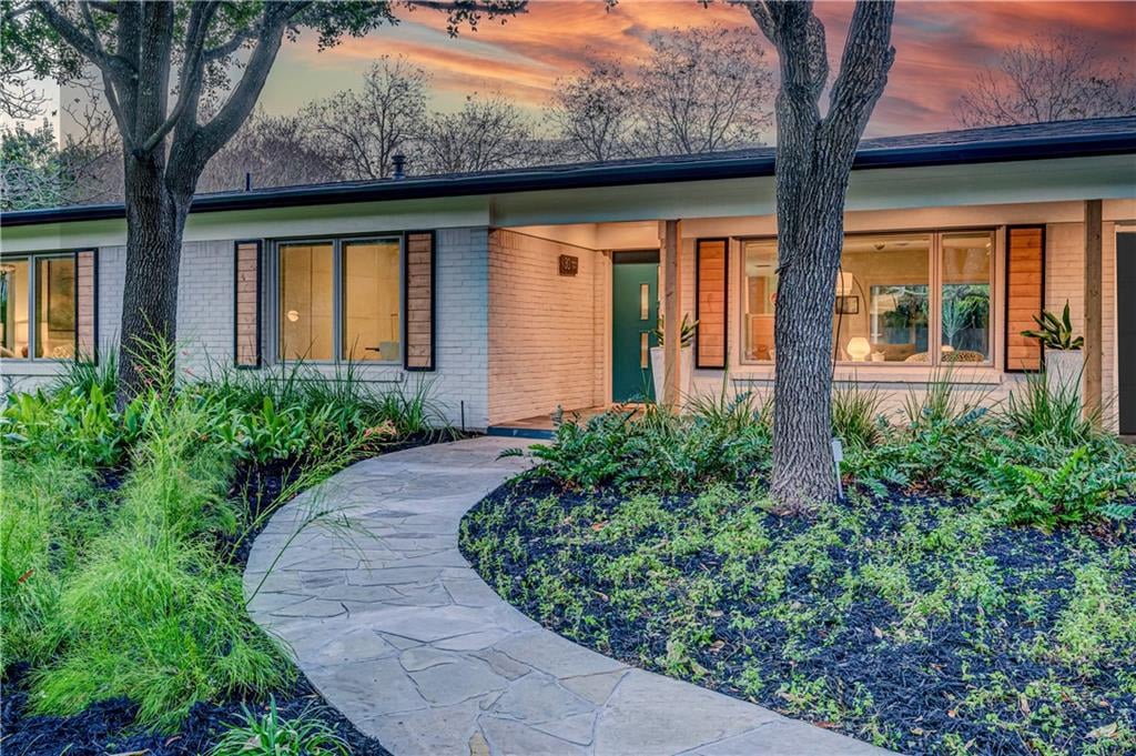 30 Reese Dr