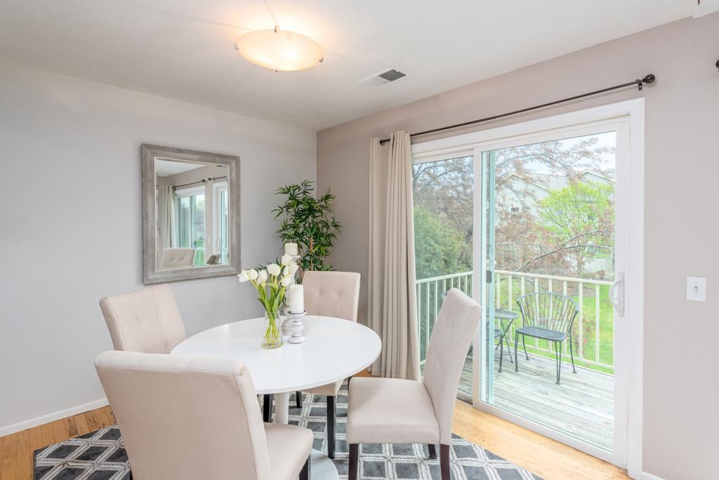 7 Aberdeen Ct, #W2