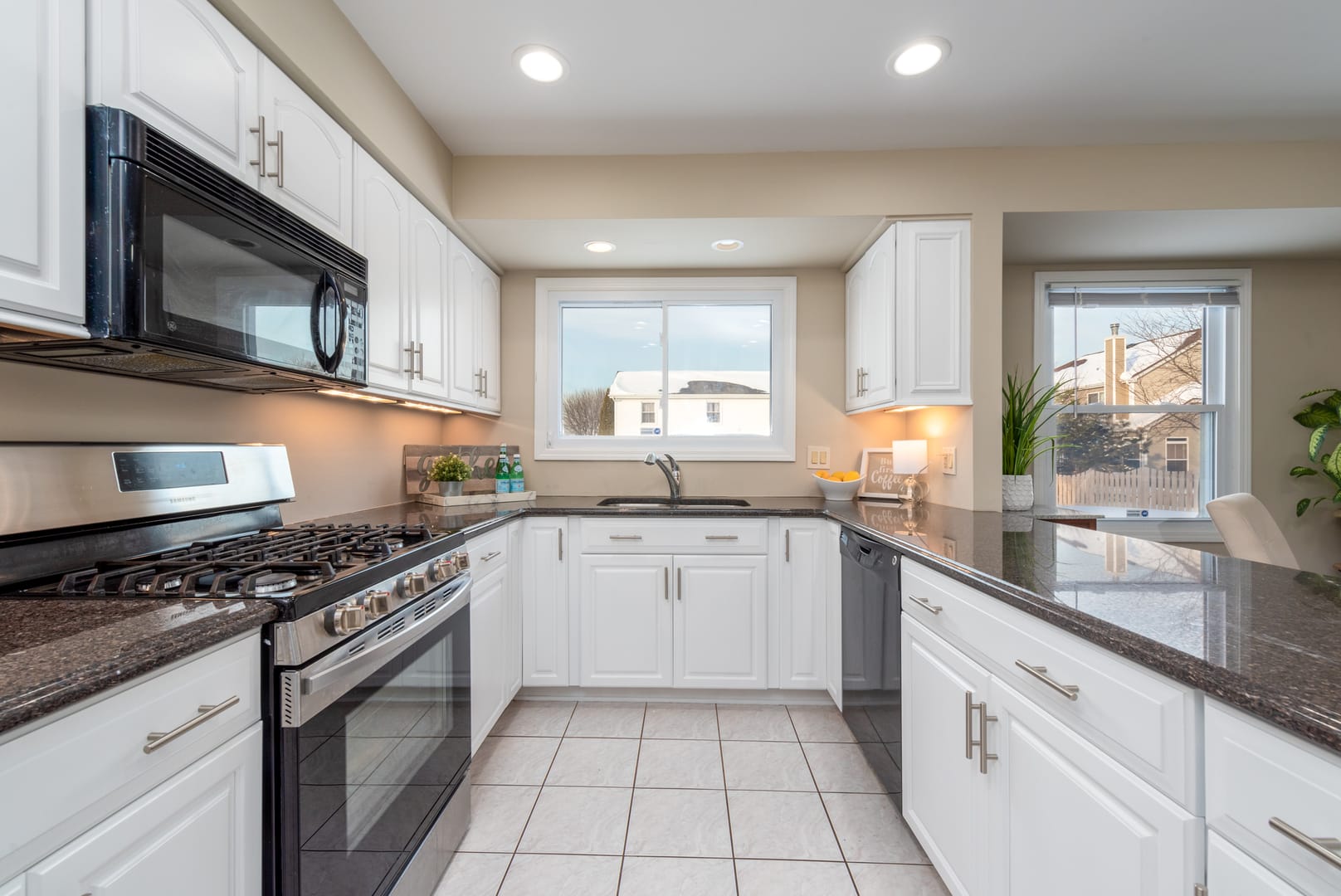 172 Old Mill Dr 