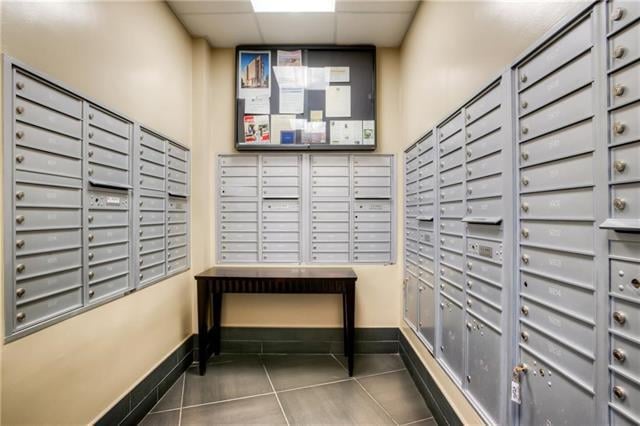 603 Davis St, #611