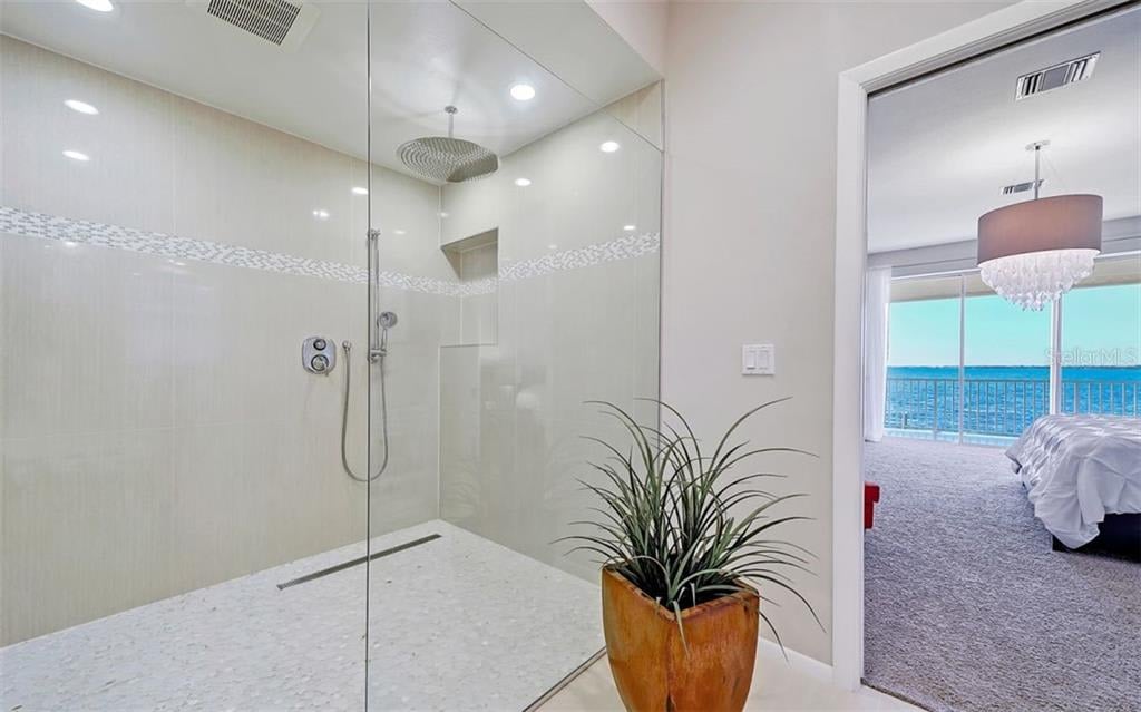 321 Ringling Point Dr.