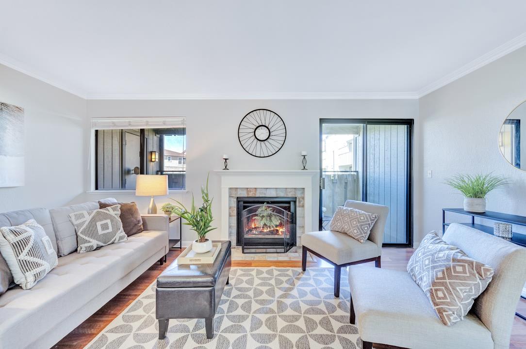 1467 Alma Loop