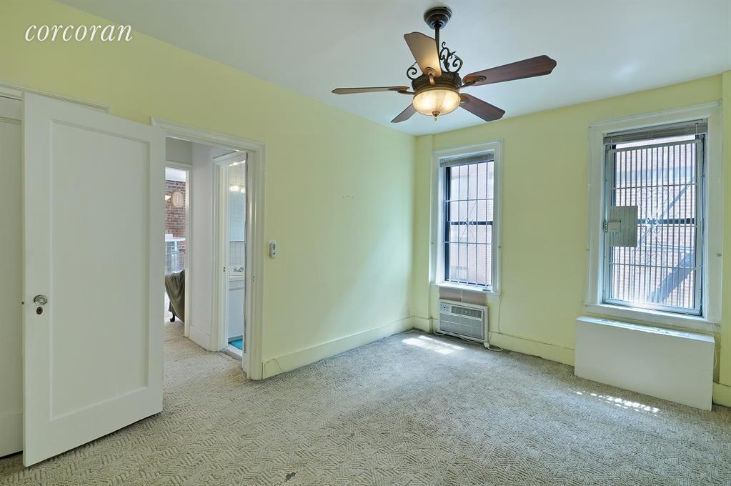 230 E 71st St, #2D