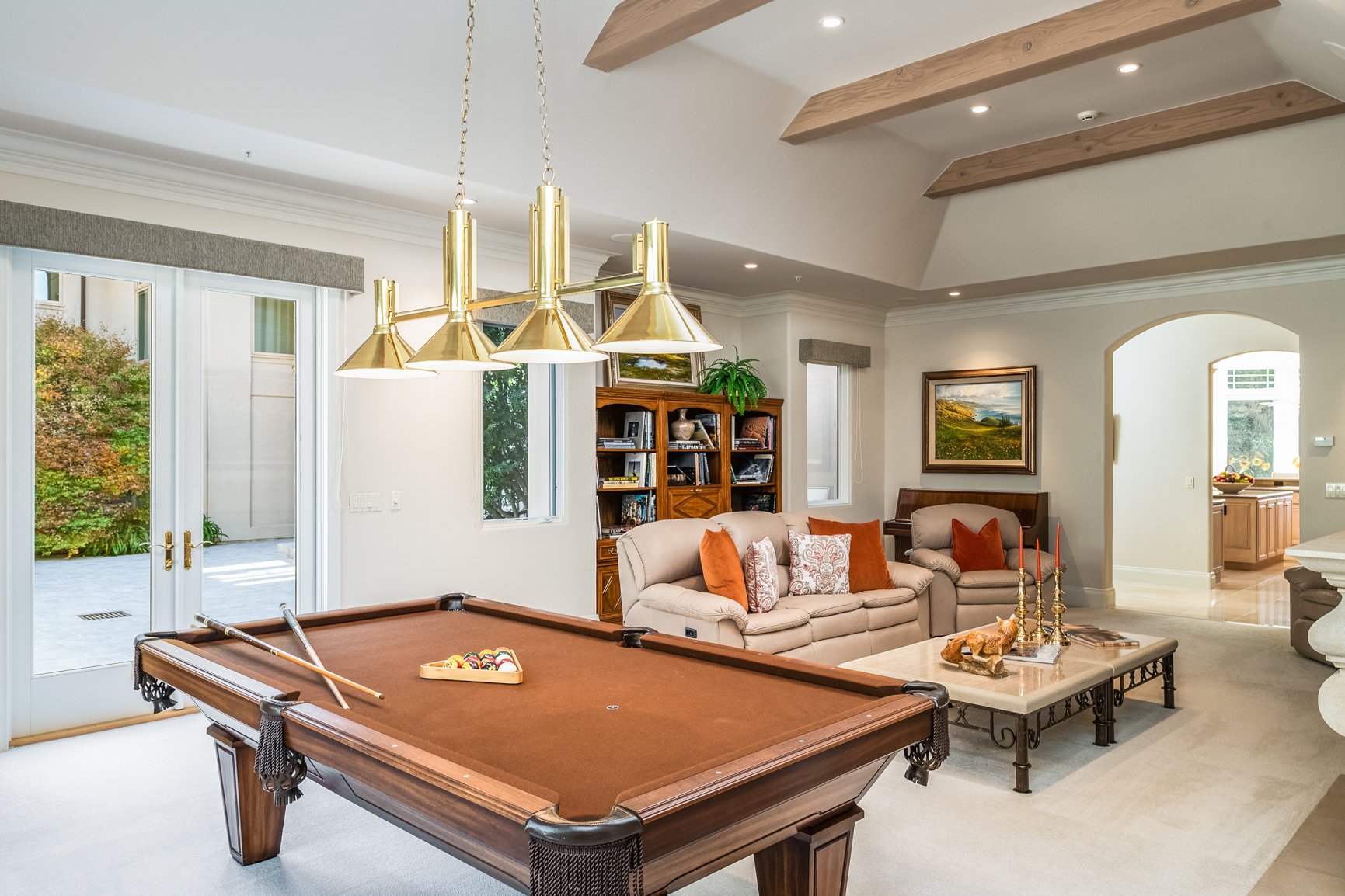 1255 Padre Ln