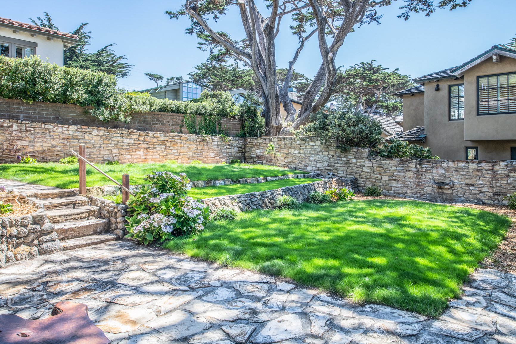 Carmel Point Manor