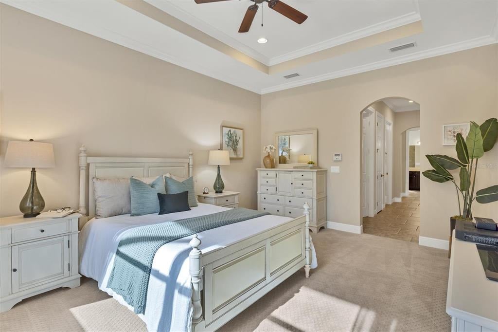 5211 Lake Overlook Ave, Bradenton, FL 34208