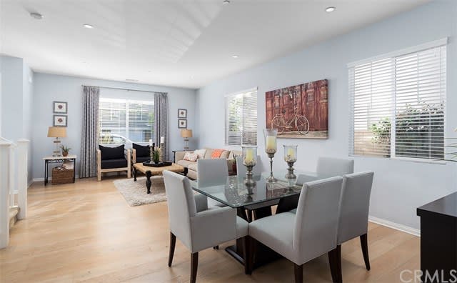 204 Susannah Place, Costa Mesa