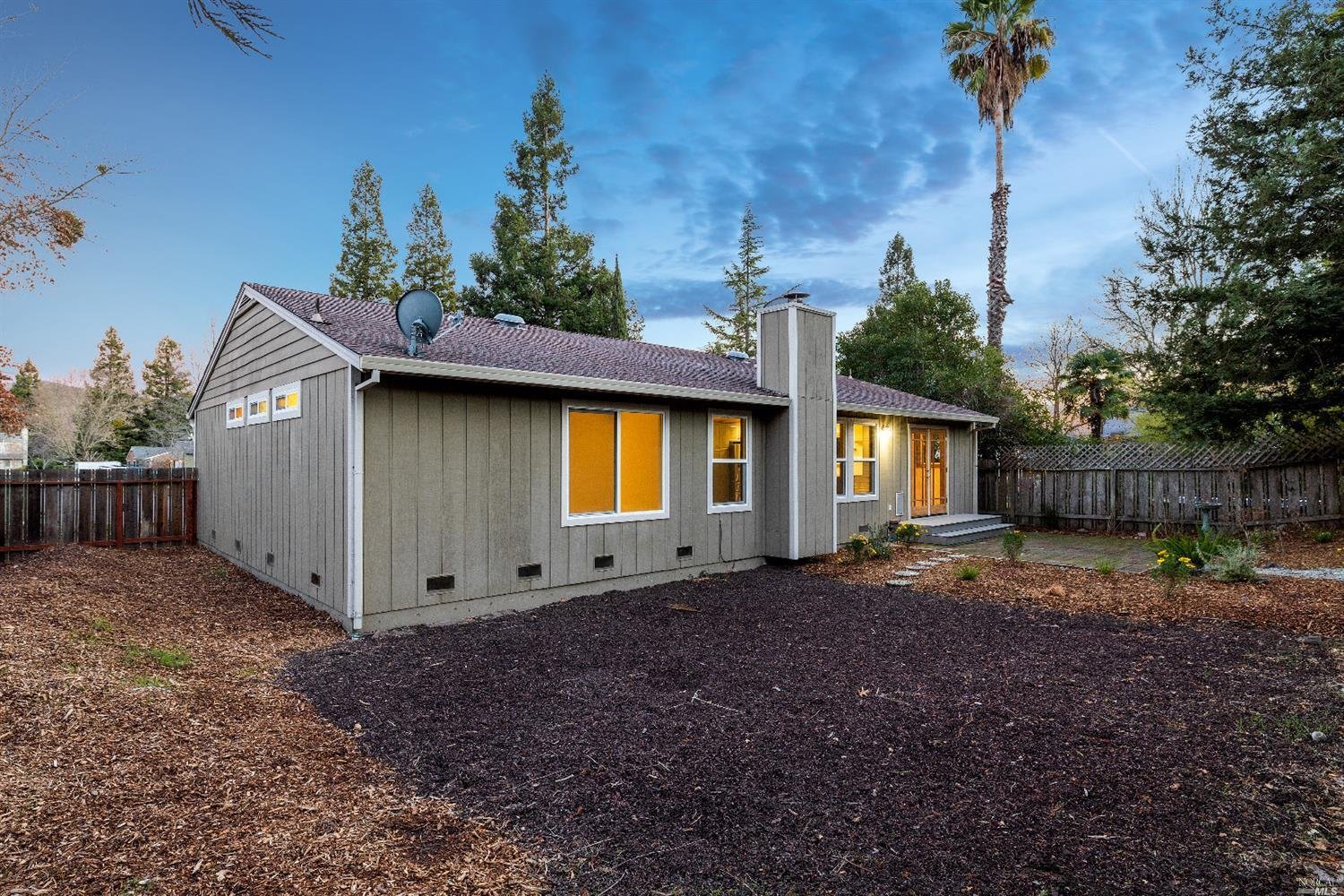 1114 Sonoma Glen Cir