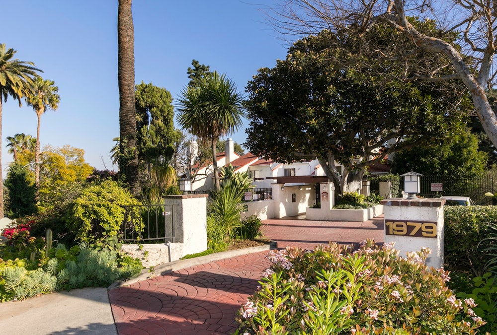 Stunning Townhome in the Hollywood Hills