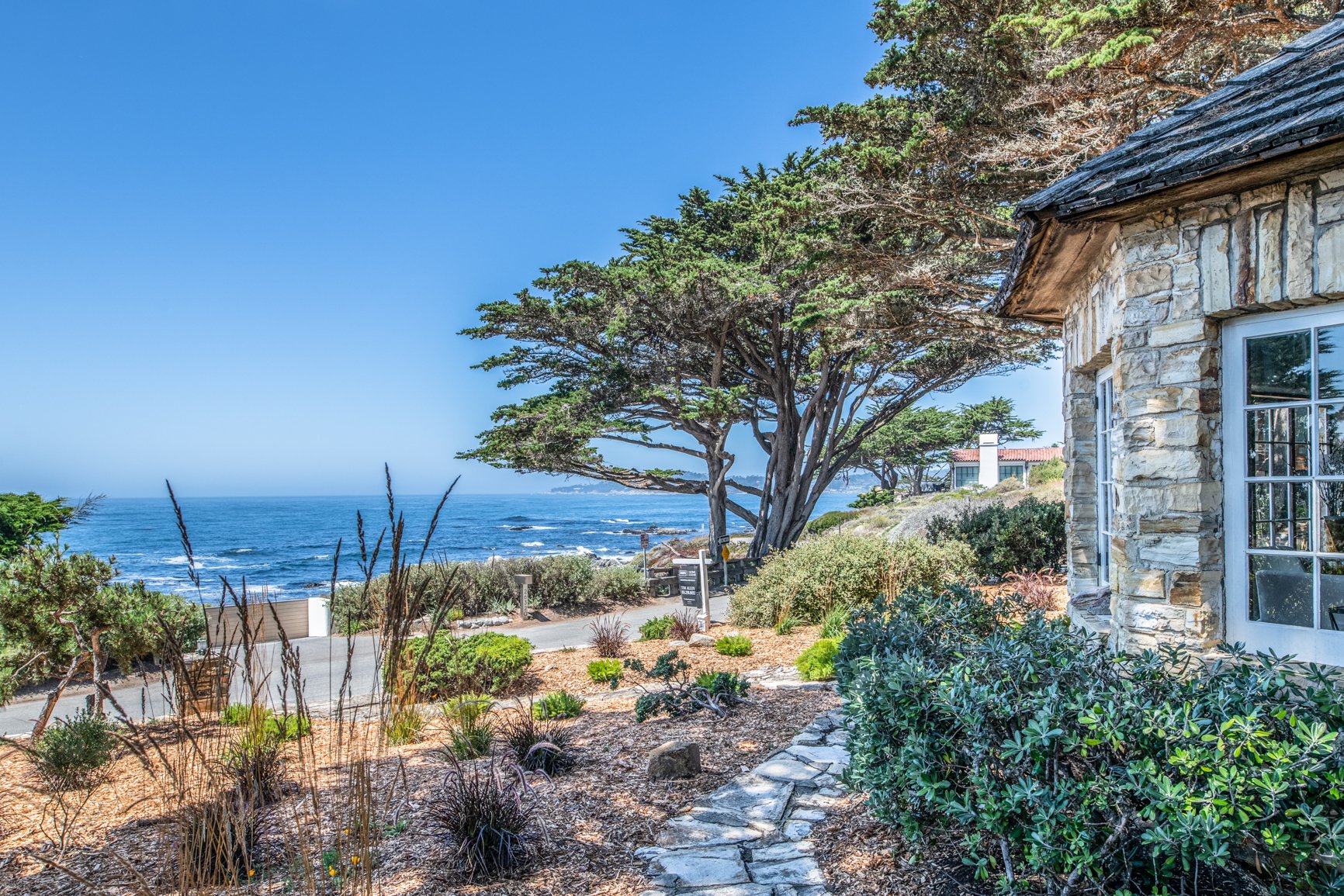 Carmel Point Manor
