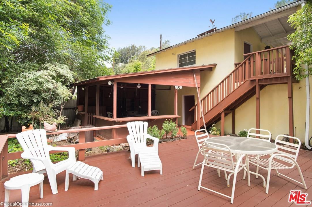 Charming 2 Bedroom Cottage in Studio City