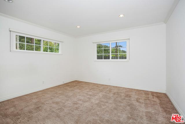 Traditional Beverly Hills Lease