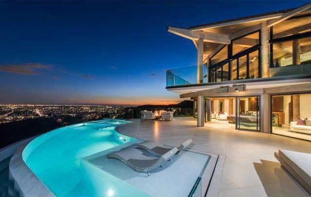 Palazzo Opulent