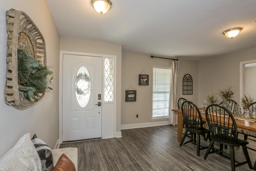 215 Acorn Tree Court